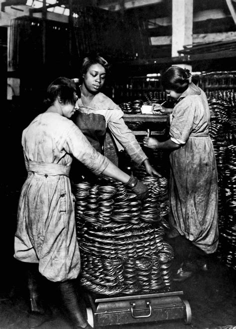 are there factory workers in america